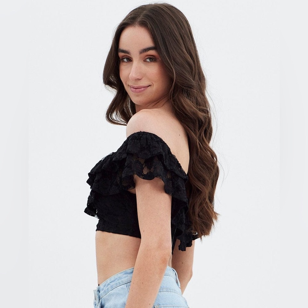 Black Sleeveless Lace Crop Top Off-Shoulder Ruffle Crop Top - Small- NWOT